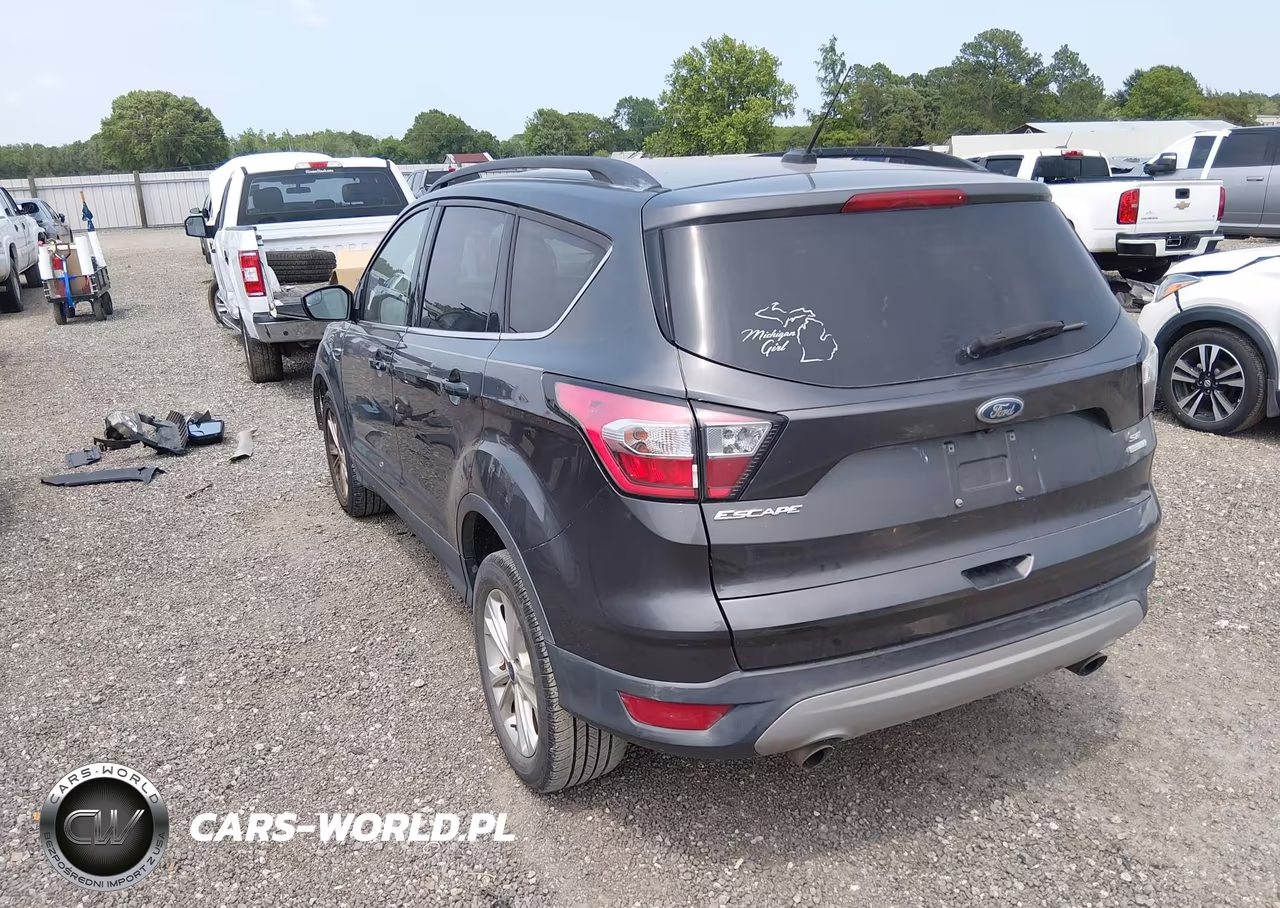 2018 Ford Escape Se VIN:1FMCU0GD2JUC16979 - 3