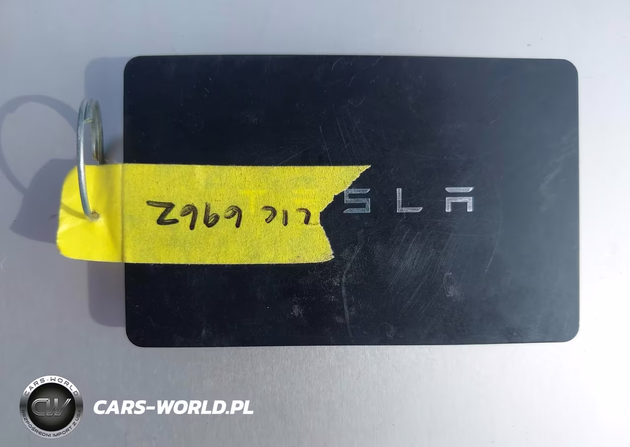 2022 Tesla Model Y Long Range Dual Motor All-Wheel Drive VIN:7SAYGAEEXNF366830 - 11