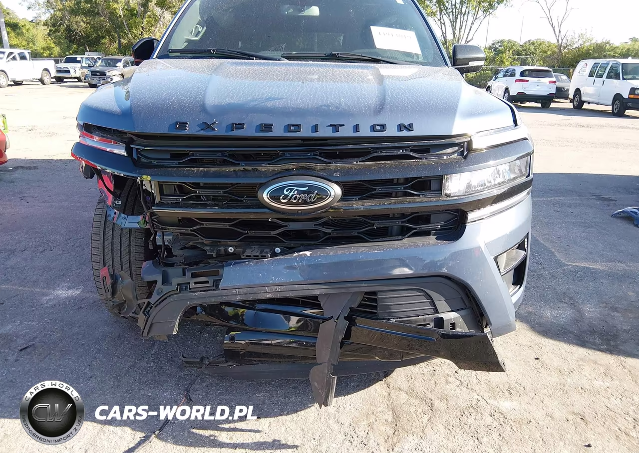 2022 Ford Expedition Limited Max VIN:1FMJK1KT2NEA45975 - 6