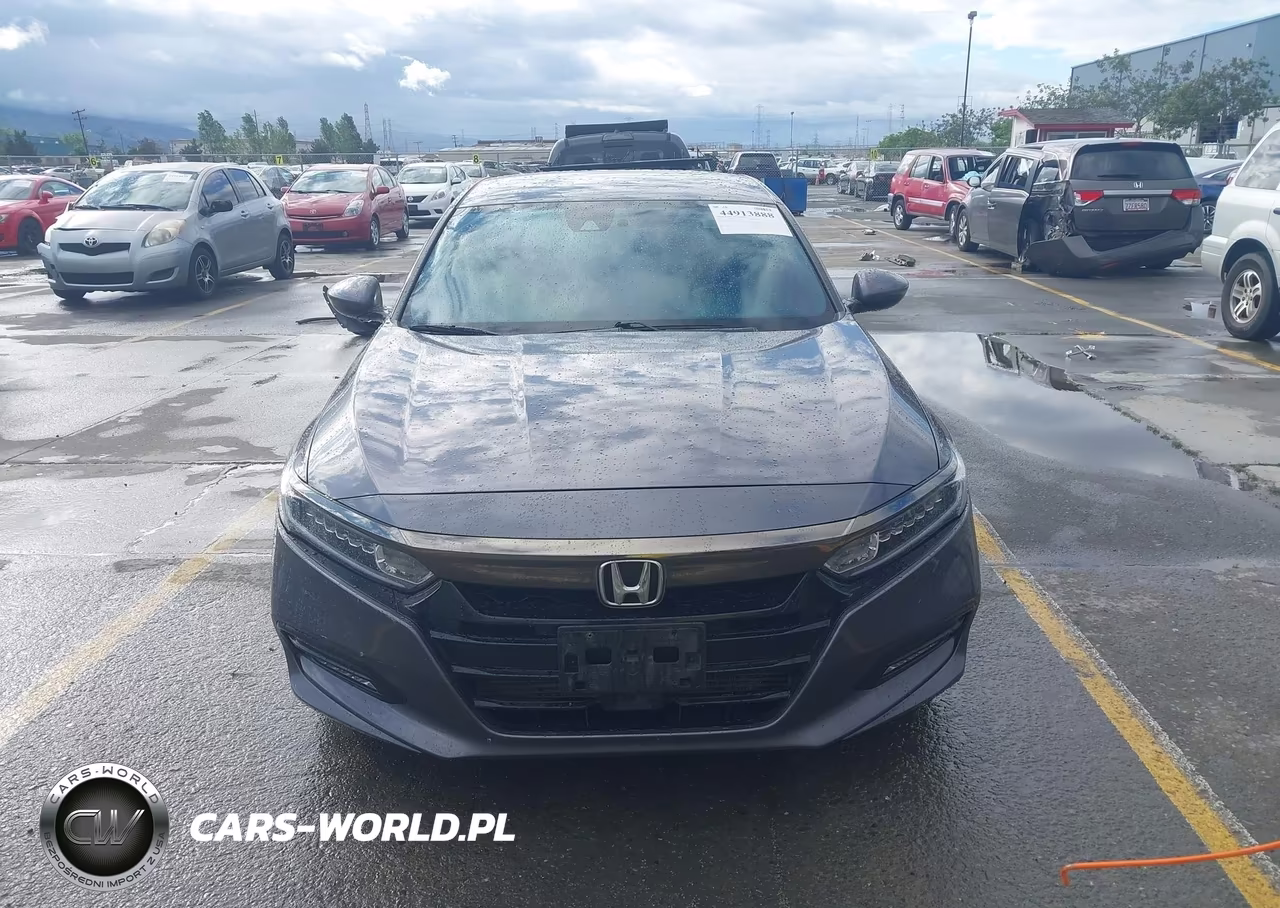 2018 Honda Accord Sport VIN:1HGCV1F31JA263651 - 12