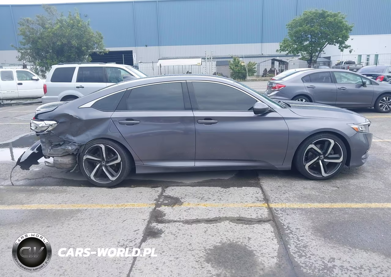 2018 Honda Accord Sport VIN:1HGCV1F31JA263651 - 13