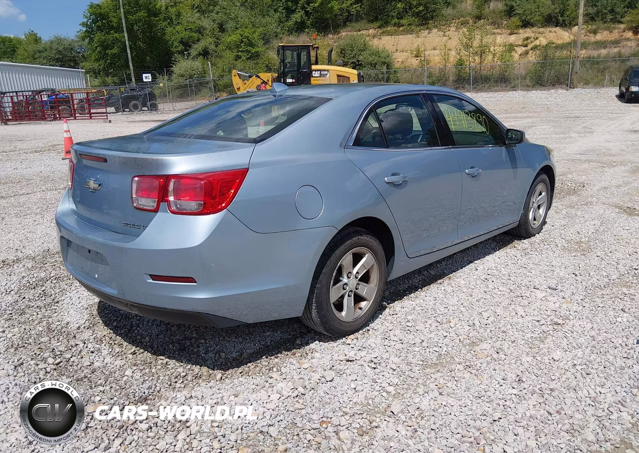 2013 Chevrolet Malibu 1Lt VIN:1G11C5SA8DU129383 - 4