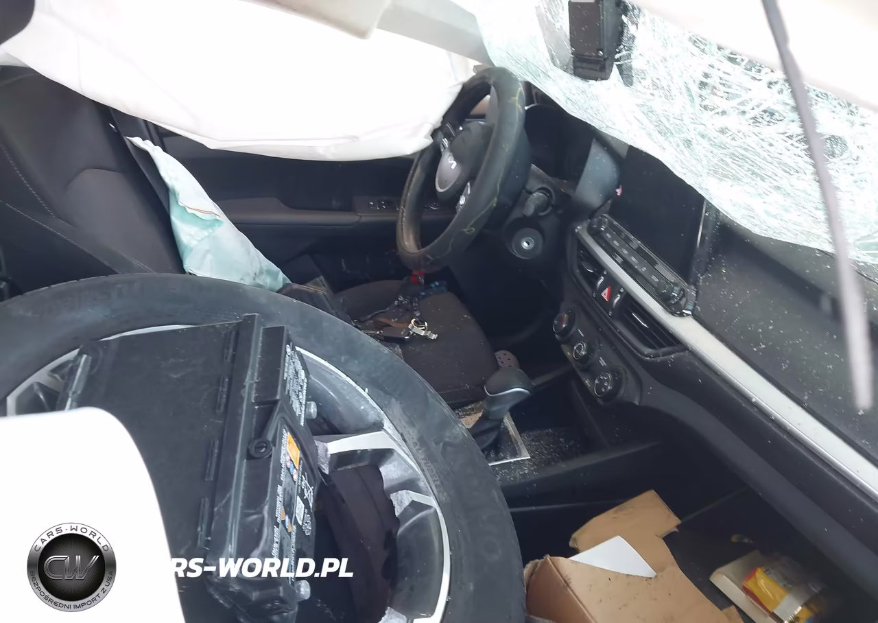 2023 Kia Forte Lxs VIN:3KPF24AD4PE592405 - 5