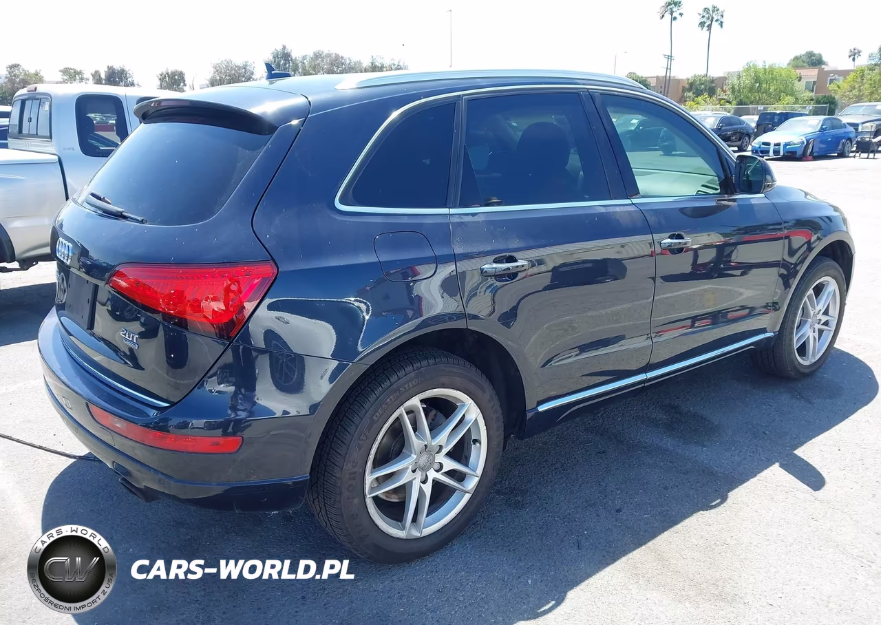 2015 Audi Q5 2.0T Premium VIN:WA1LFAFP8FA123788 - 4