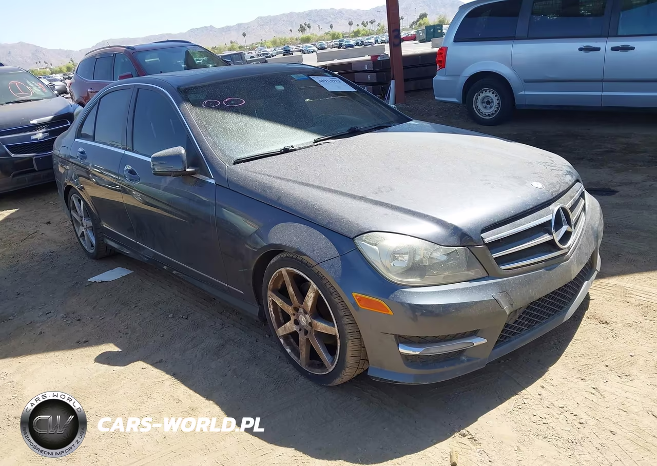 2013 Mercedes-Benz C 250 Sport