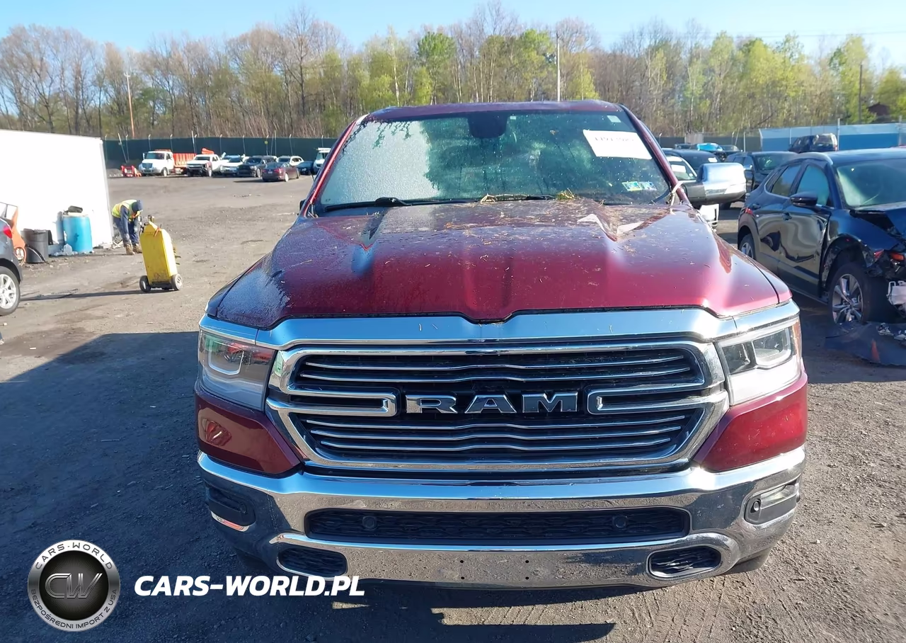 2019 Ram 1500 Laramie 4X4 5'7 Box VIN:1C6SRFJT8KN663419 - 12