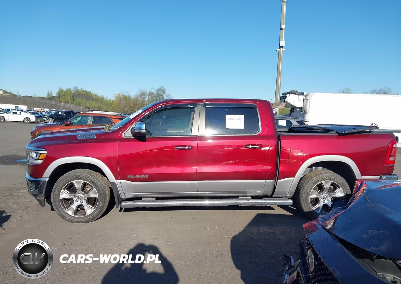 2019 Ram 1500 Laramie 4X4 5'7 Box VIN:1C6SRFJT8KN663419 - 14