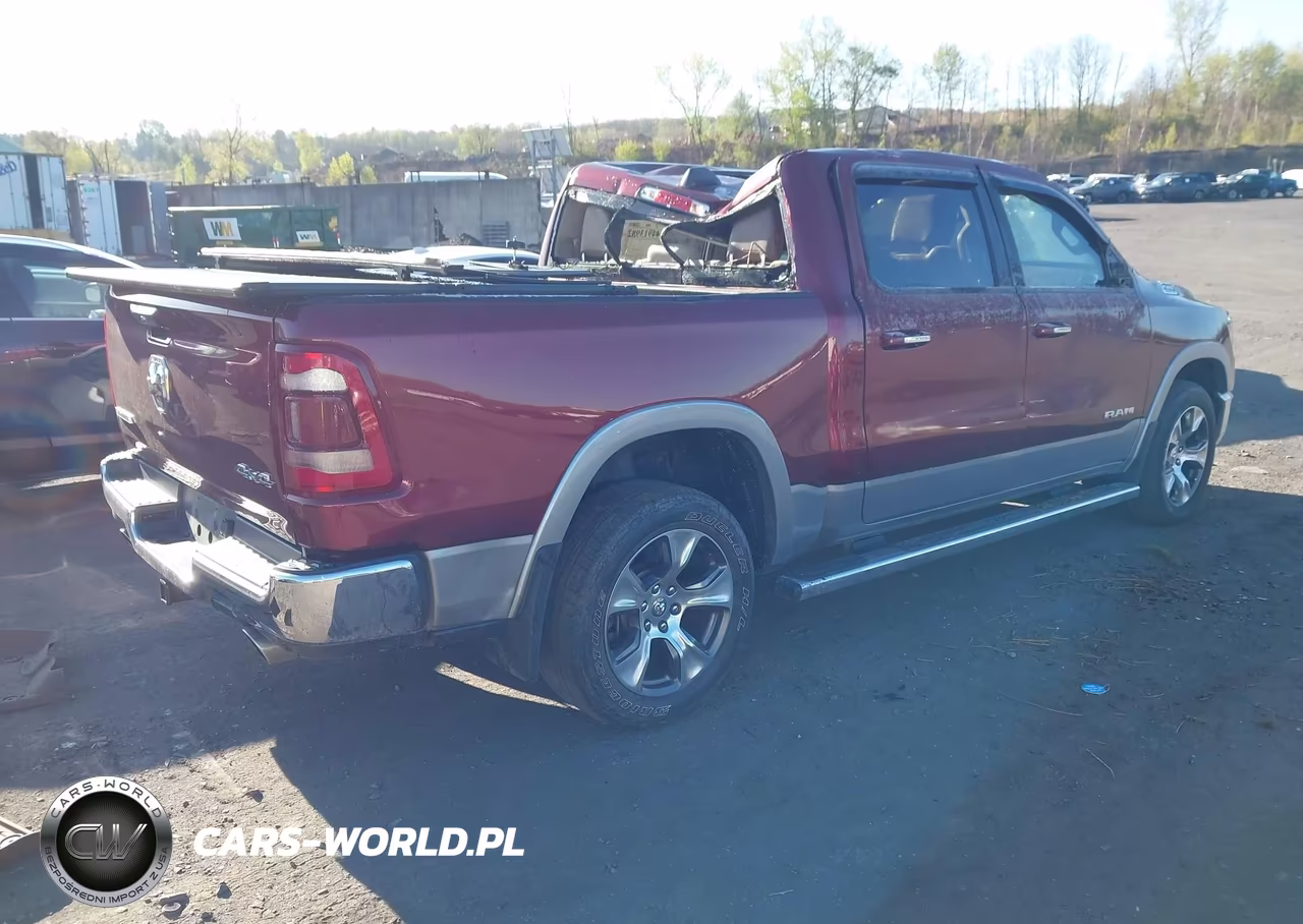 2019 Ram 1500 Laramie 4X4 5'7 Box VIN:1C6SRFJT8KN663419 - 4