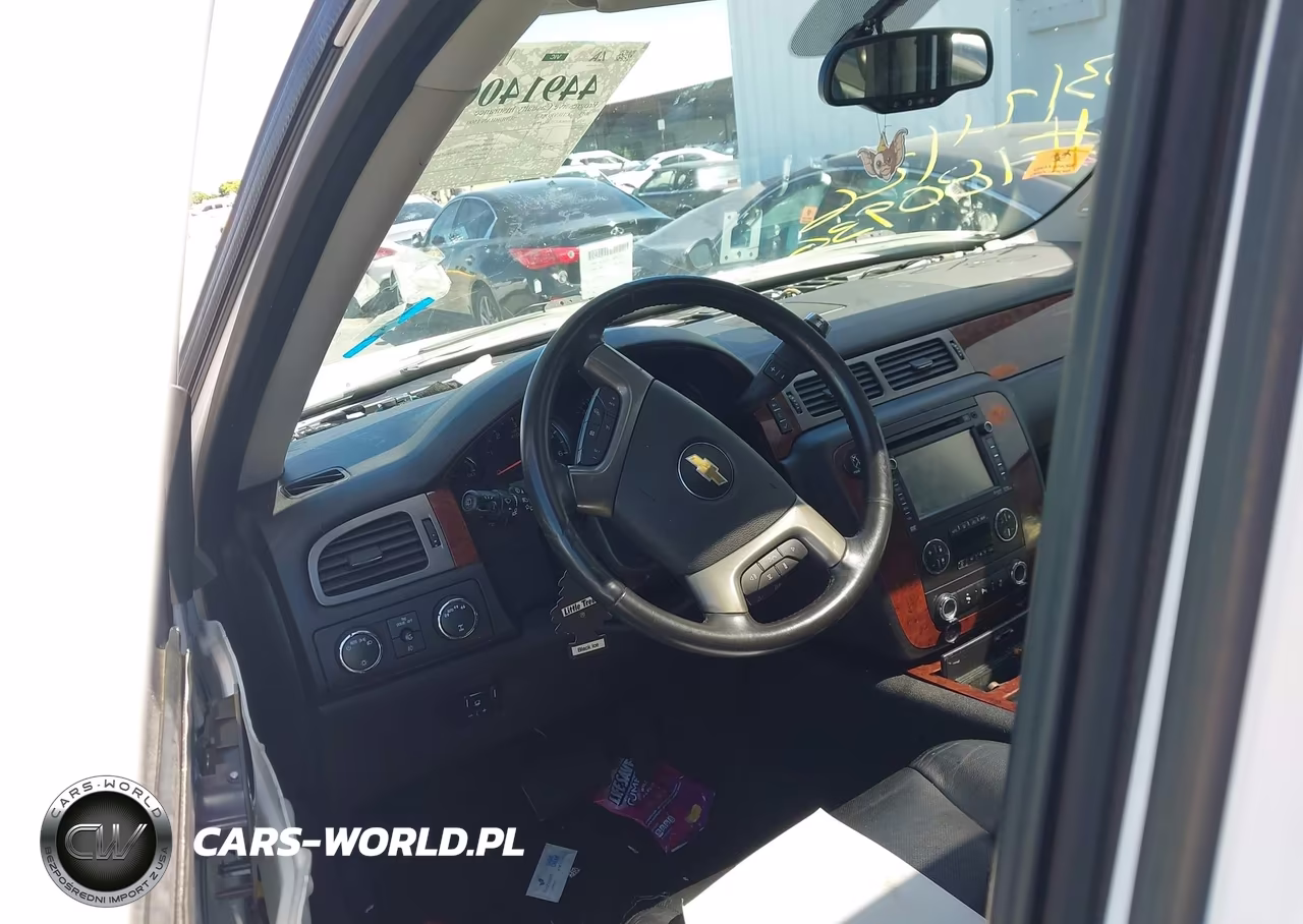 2013 Chevrolet Suburban 1500 Ltz VIN:1GNSKKE75DR161778 - 7