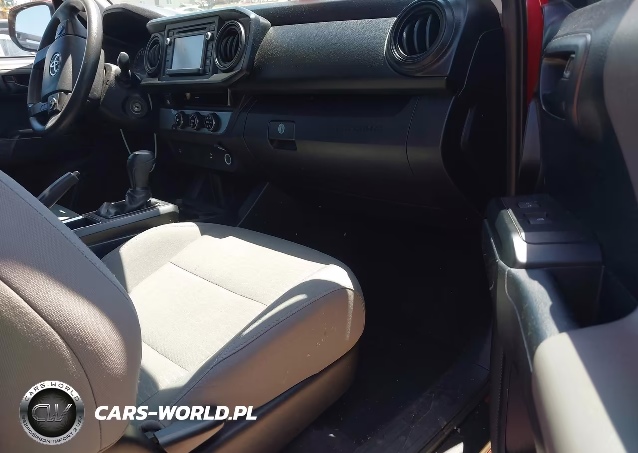 2018 Toyota Tacoma Sr VIN:5TFRX5GN2JX117153 - 5