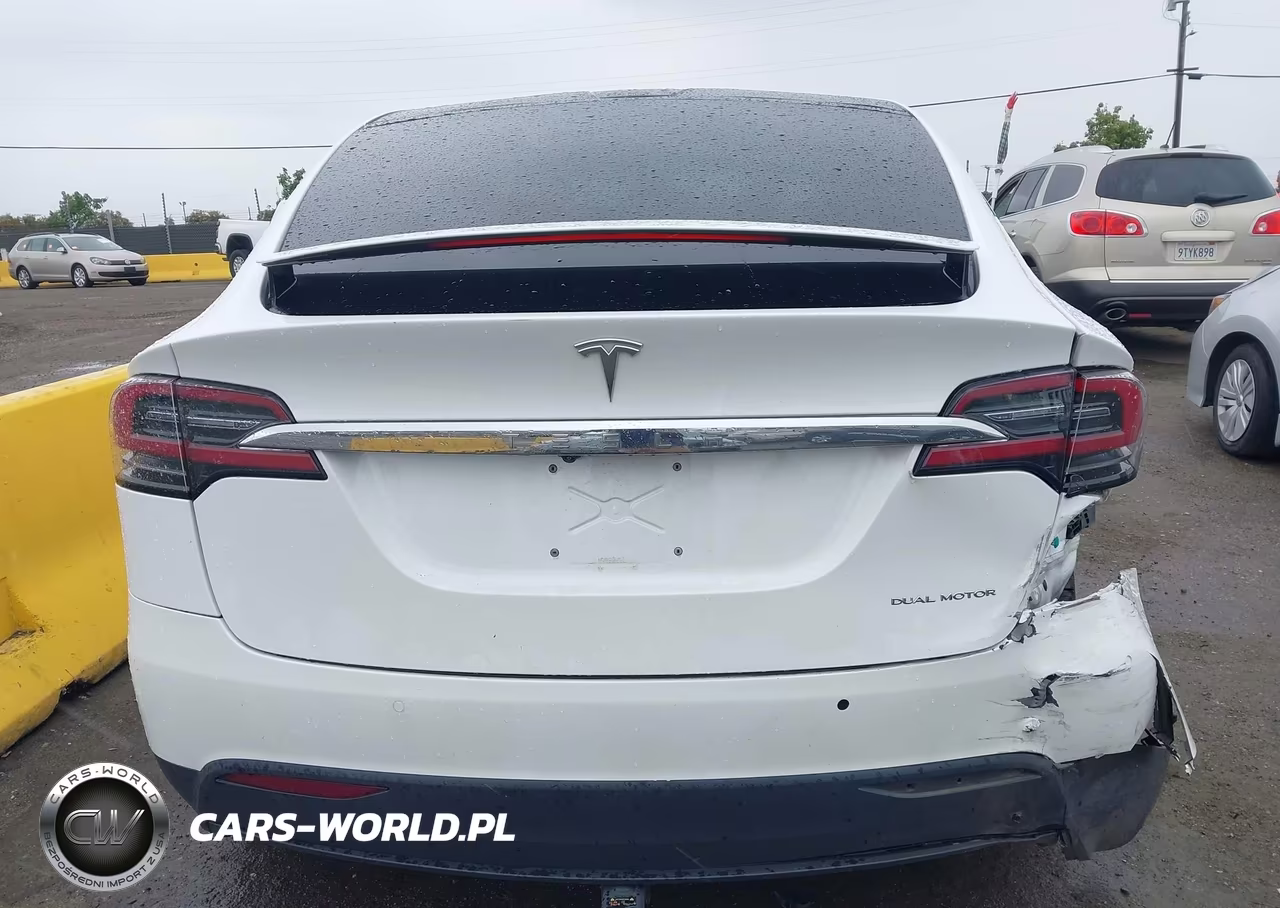 2021 Tesla Model X Long Range Dual Motor All-Wheel Drive-Long Range Plus Dual Motor All-Wheel Drive VIN:5YJXCAE22MF324967 - 17