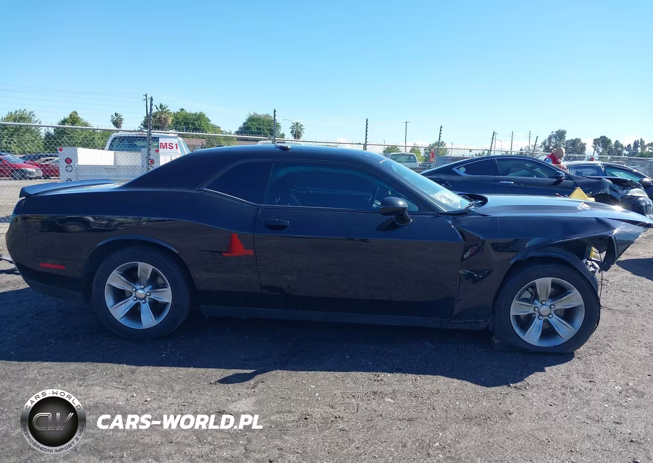 2022 Dodge Challenger Sxt VIN:2C3CDZAG2NH211287 - 13