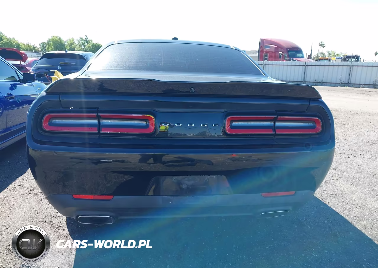 2022 Dodge Challenger Sxt VIN:2C3CDZAG2NH211287 - 16