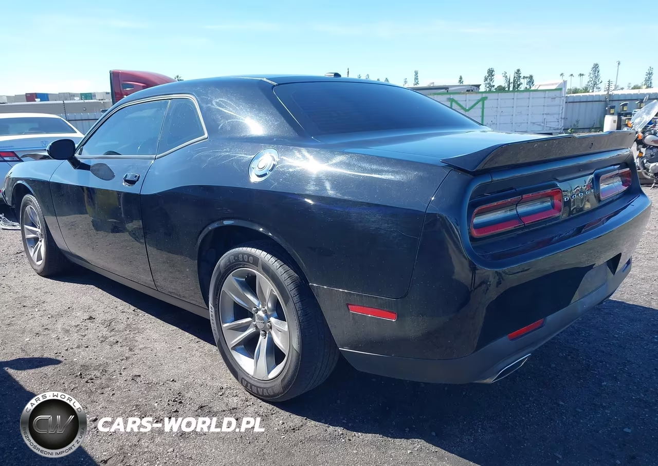 2022 Dodge Challenger Sxt VIN:2C3CDZAG2NH211287 - 3