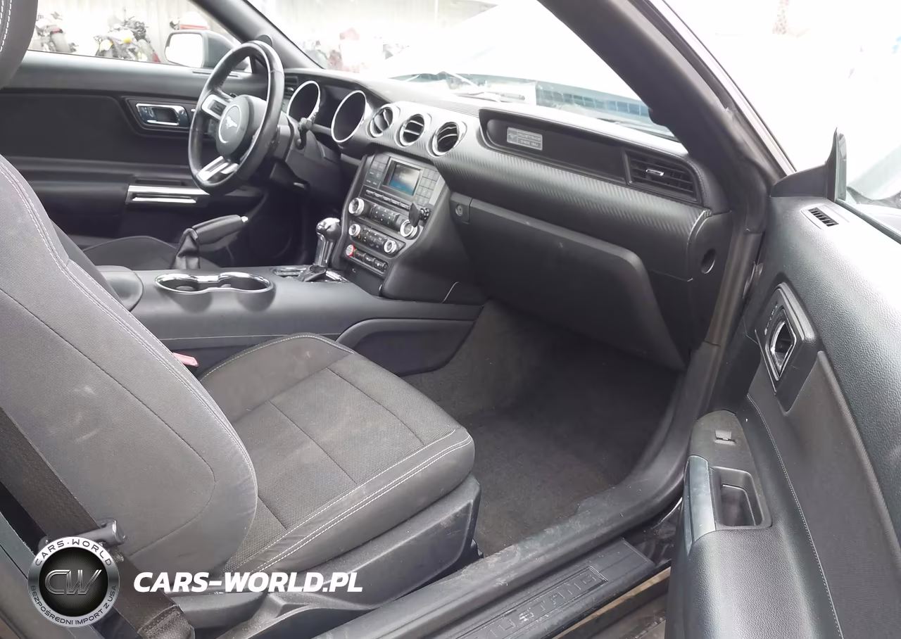 2015 Ford Mustang V6 VIN:1FATP8EM8F5400974 - 5