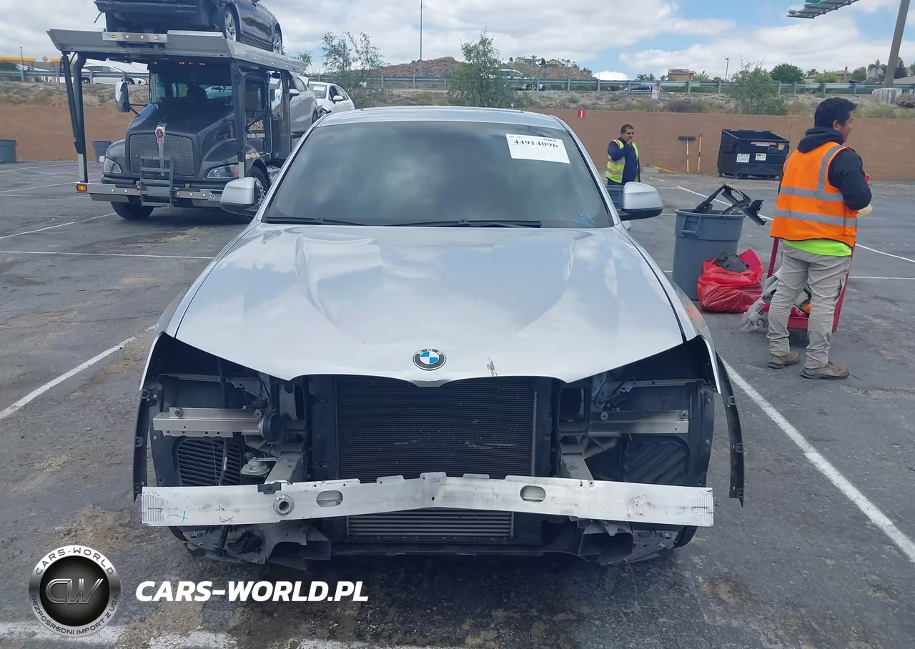 2017 BMW X4 xDrive28I VIN:5UXXW3C59H0T77703 - 13