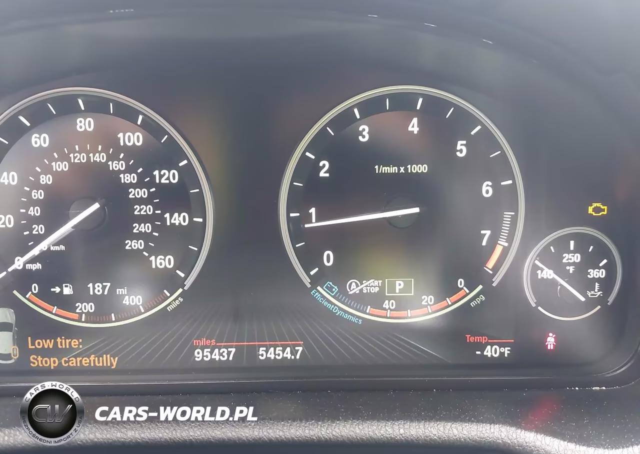 2017 BMW X4 xDrive28I VIN:5UXXW3C59H0T77703 - 16