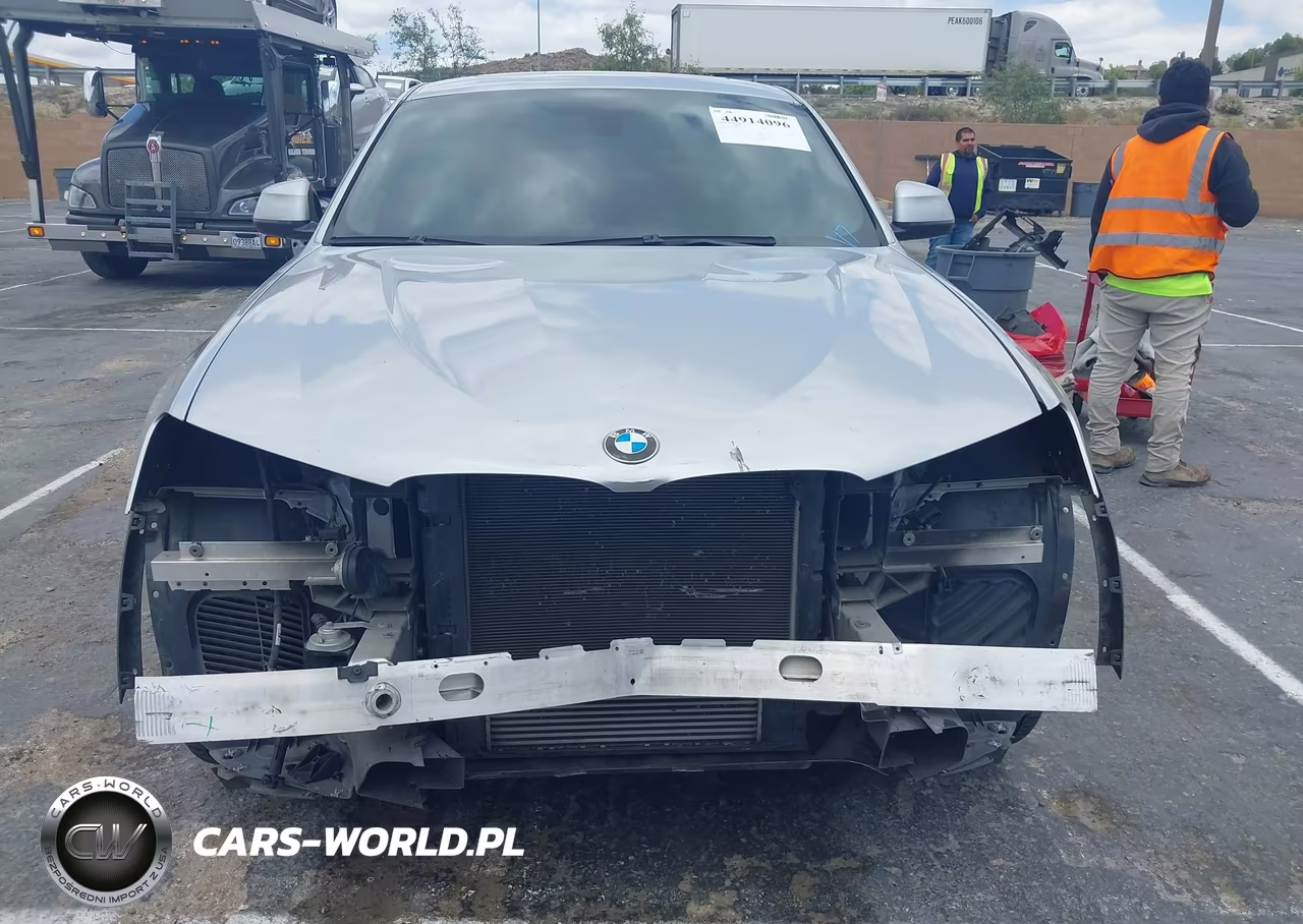 2017 BMW X4 xDrive28I VIN:5UXXW3C59H0T77703 - 6