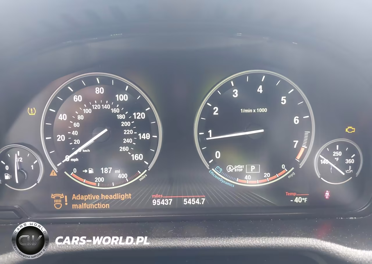 2017 BMW X4 xDrive28I VIN:5UXXW3C59H0T77703 - 7