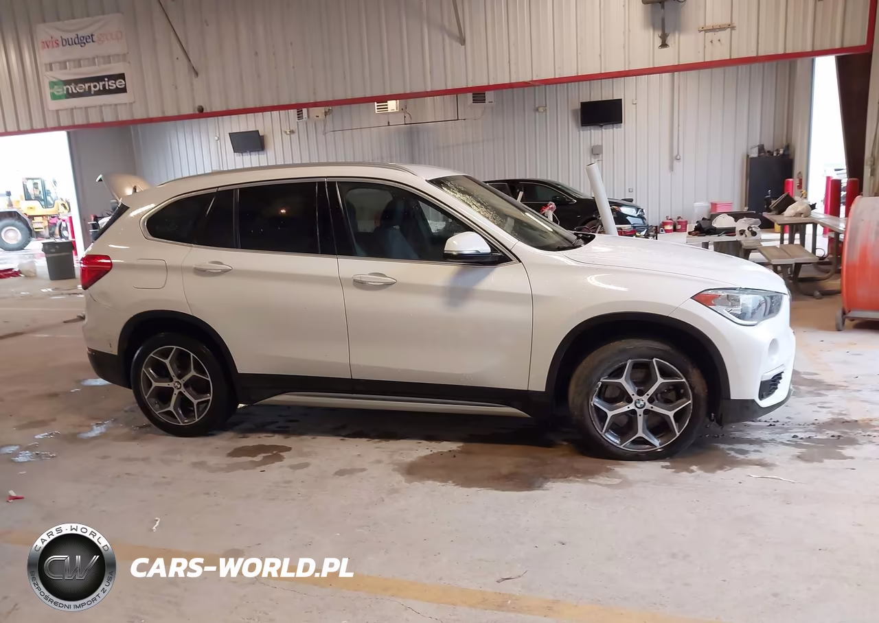 2019 BMW X1 Sdrive28I VIN:WBXHU7C59K3H45229 - 13