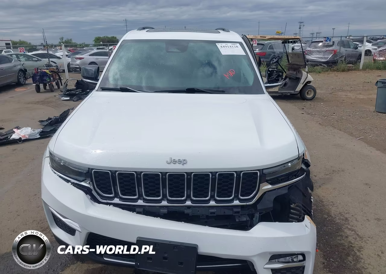 2023 Jeep Grand Cherokee Limited VIN:1C4RJGBG0P8883830 - 11