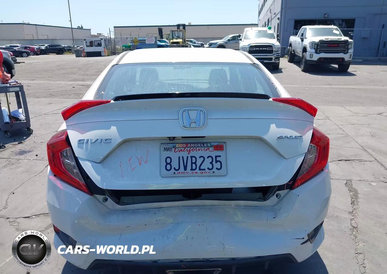 2019 Honda Civic Sport VIN:2HGFC2F8XKH554611 - 17