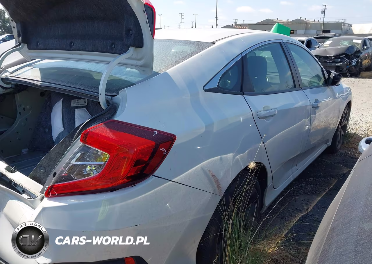 2019 Honda Civic Sport VIN:2HGFC2F8XKH554611 - 4