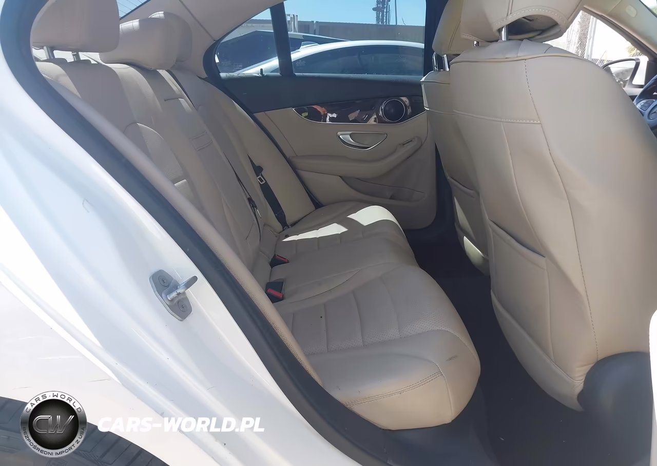 2016 Mercedes-Benz C 300 VIN:55SWF4JB8GU128044 - 8