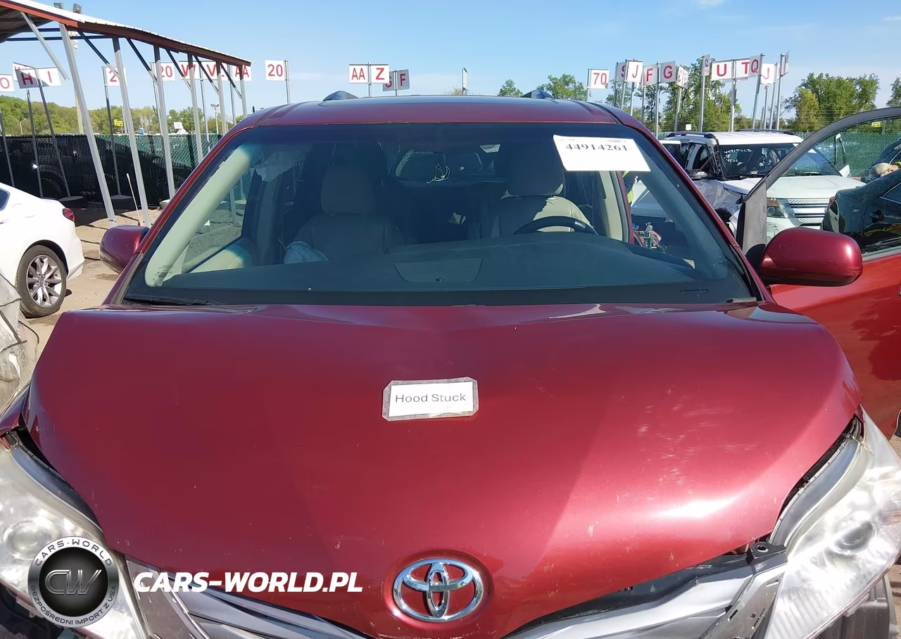 2017 Toyota Sienna Xle 8 Passenger VIN:5TDYZ3DC2HS839347 - 10