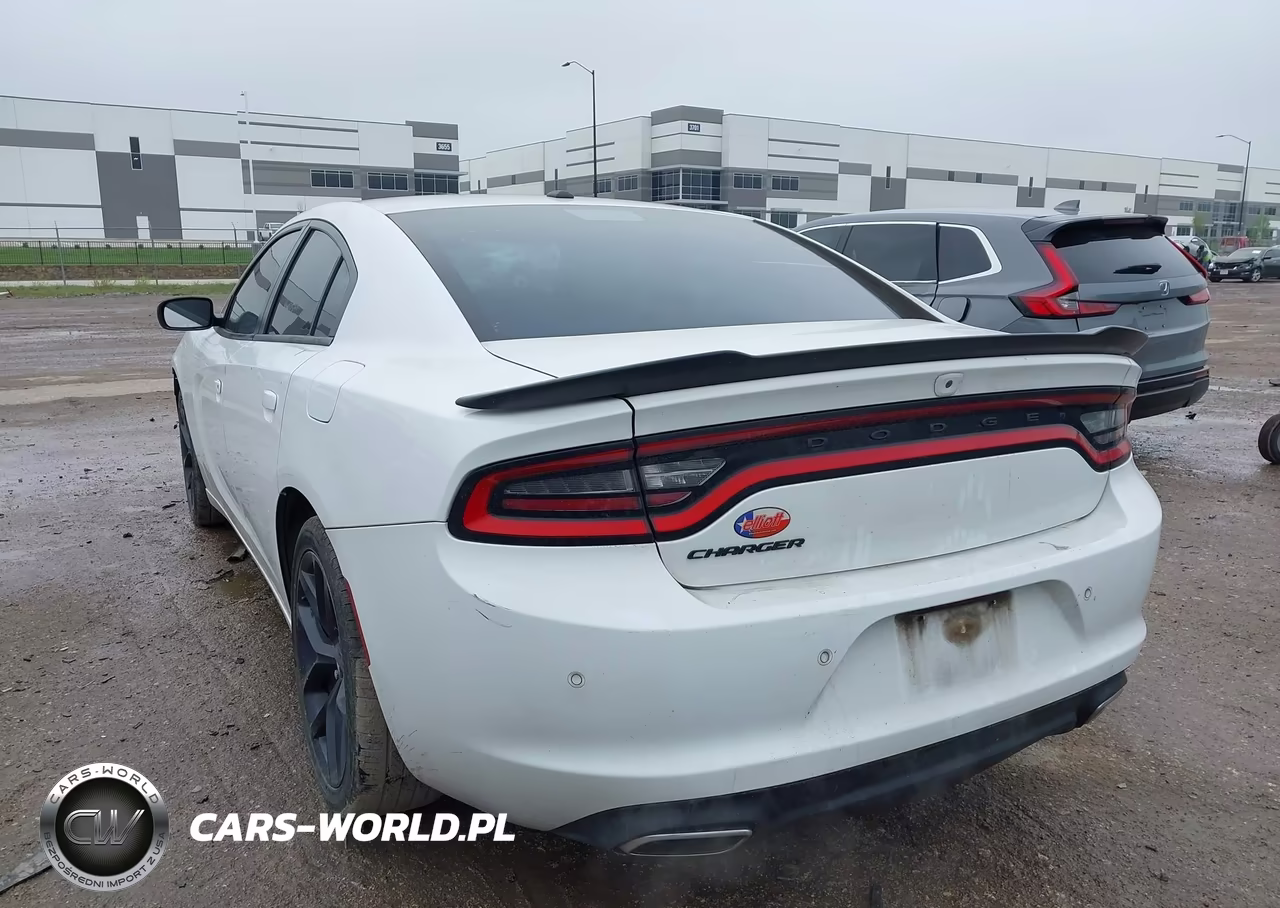 2020 Dodge Charger Sxt Rwd VIN:2C3CDXBG5LH176633 - 3