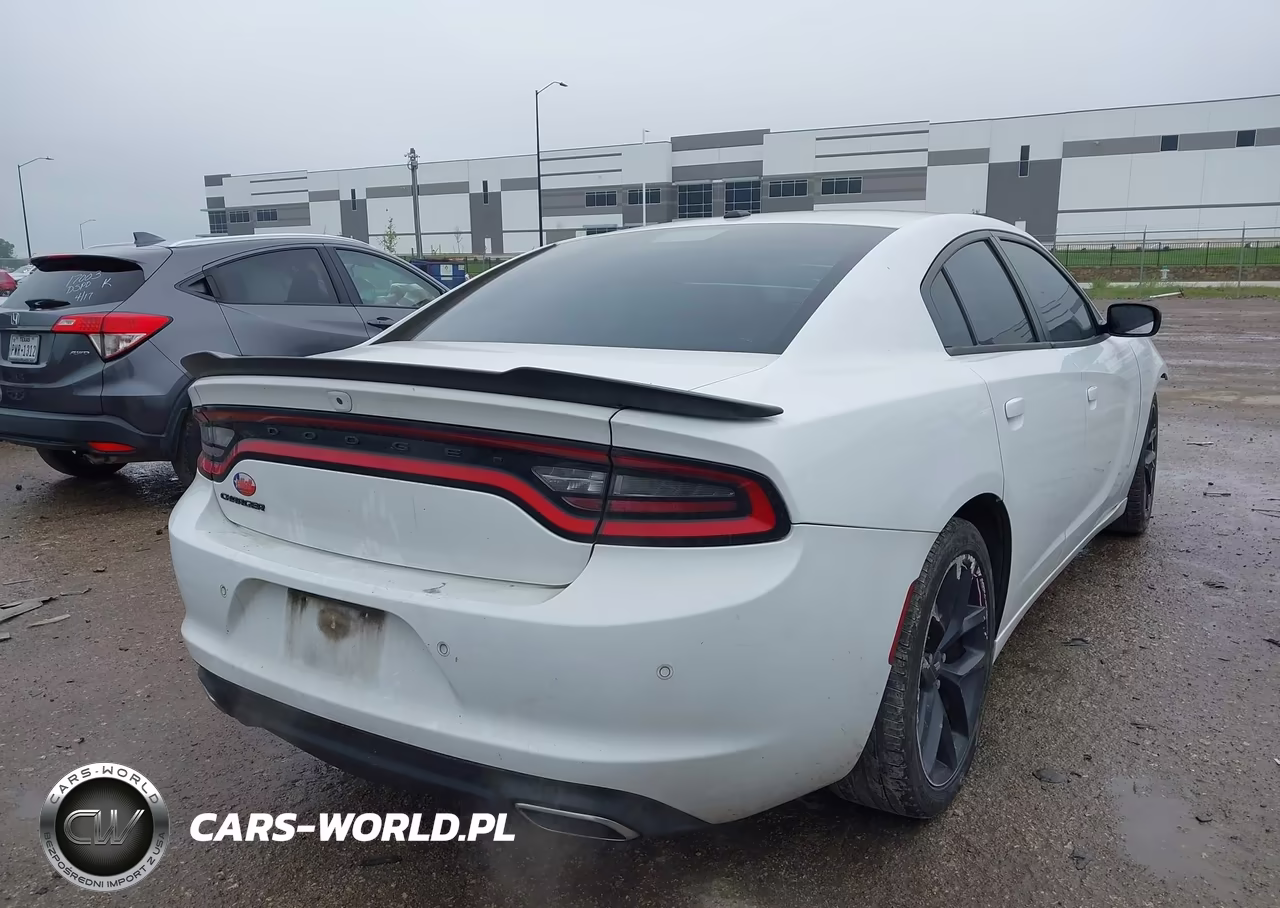 2020 Dodge Charger Sxt Rwd VIN:2C3CDXBG5LH176633 - 4
