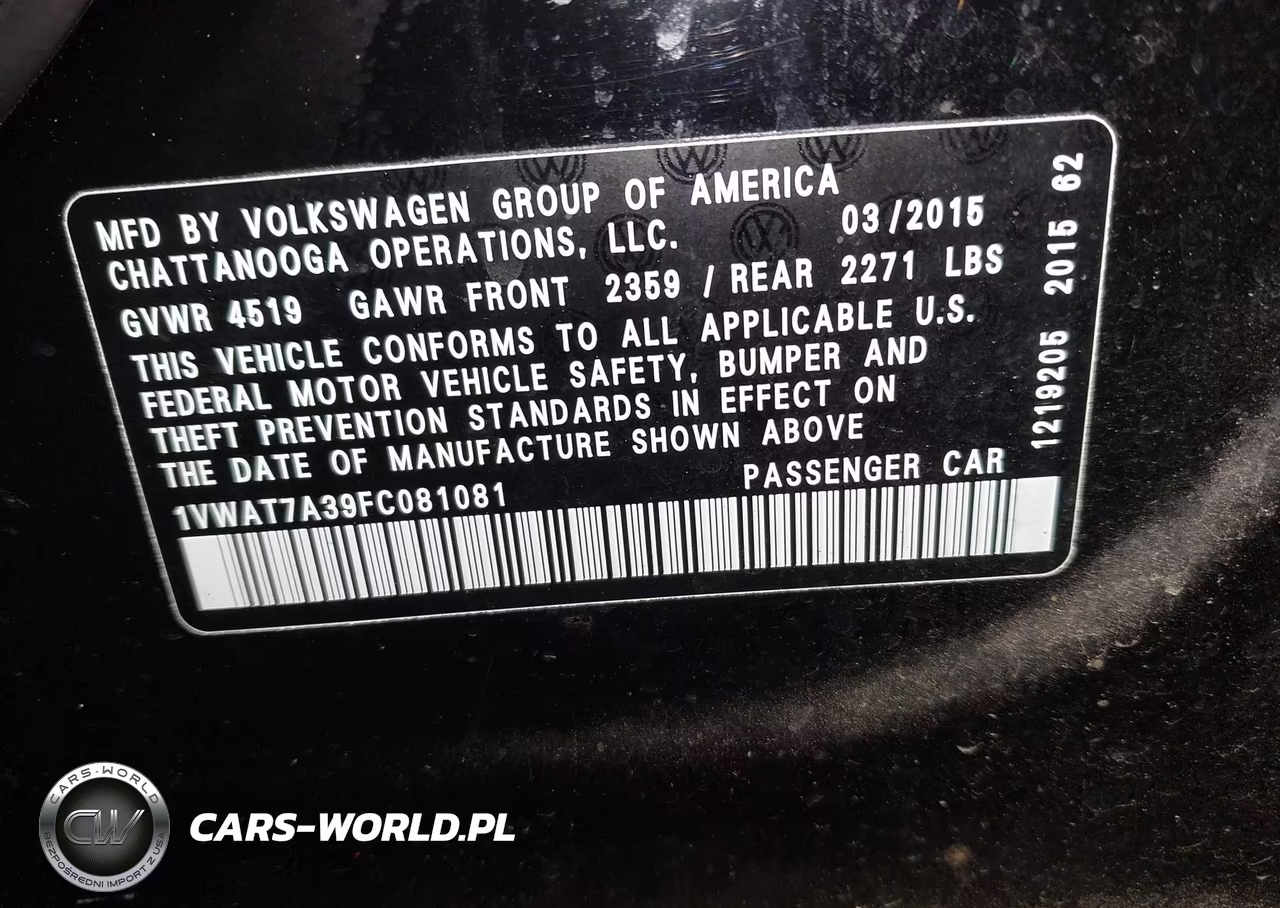2015 Volkswagen Passat 1.8T Limited Edition VIN:1VWAT7A39FC081081 - 9