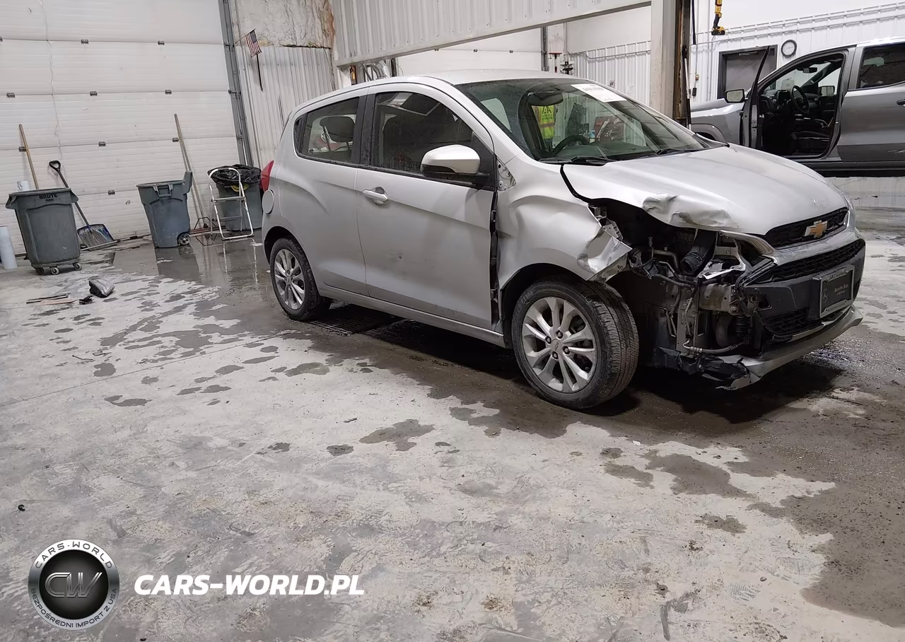 2021 Chevrolet Spark Fwd 1Lt Automatic – zdjęcie 1 z 17