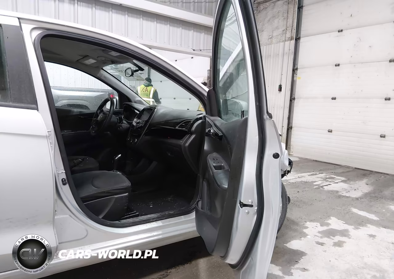 2021 Chevrolet Spark Fwd 1Lt Automatic VIN:KL8CD6SAXMC733602 - 5