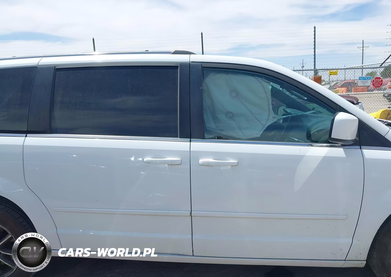2017 Dodge Grand Caravan Sxt VIN:2C4RDGCG1HR766270 - 13