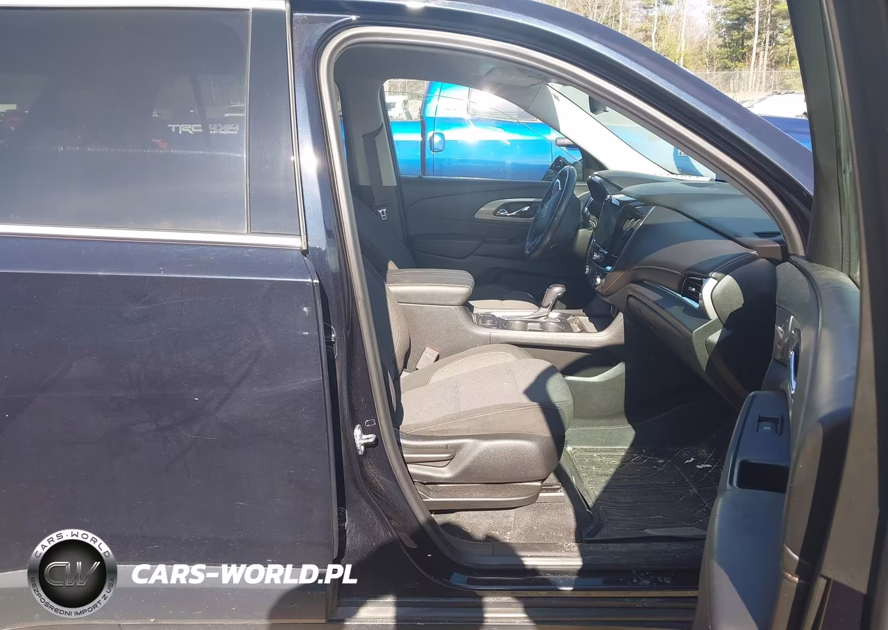 2020 Chevrolet Traverse Awd Lt Cloth VIN:1GNEVGKW5LJ150144 - 5