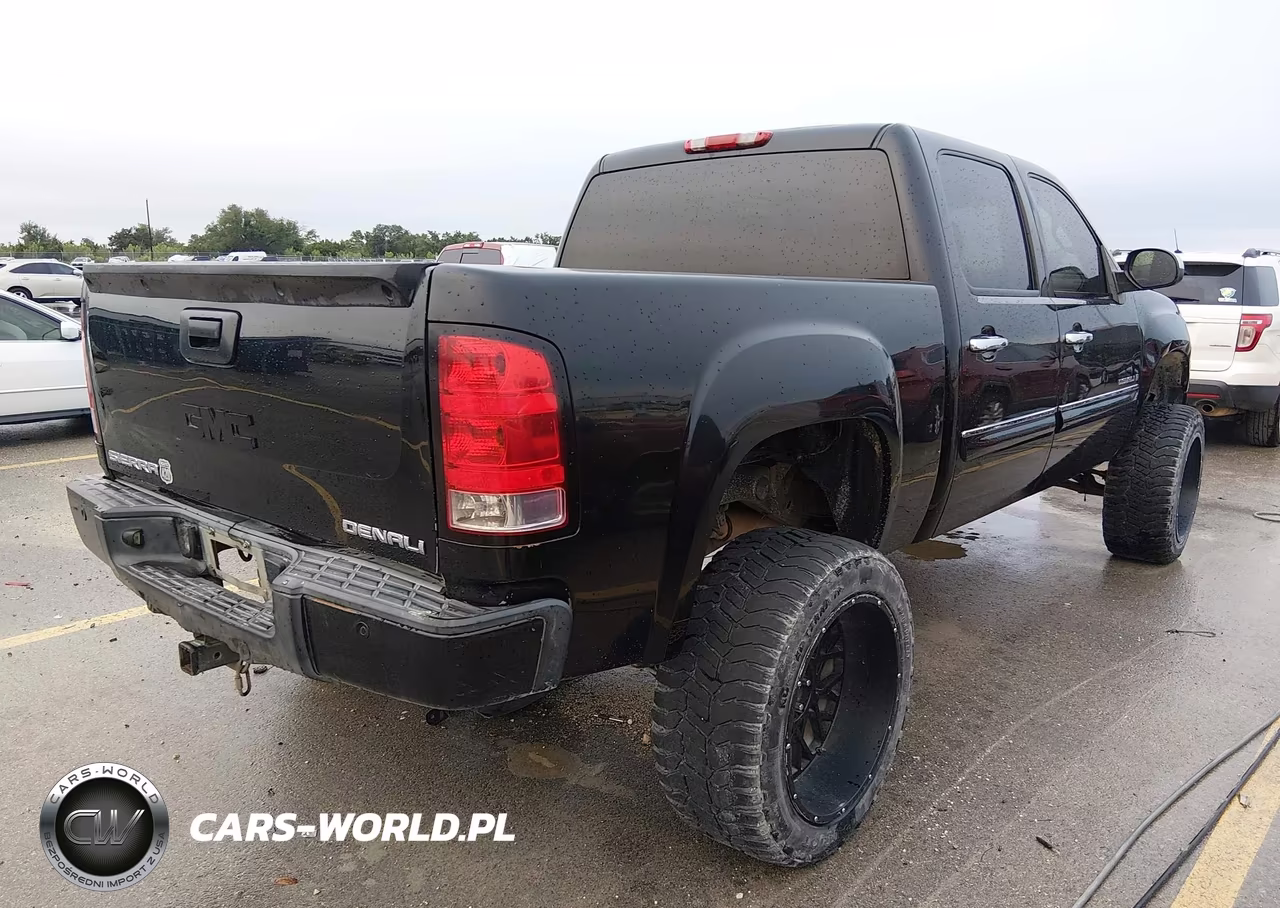 2008 GMC Sierra 1500 Denali VIN:2GTEK638881320462 - 4