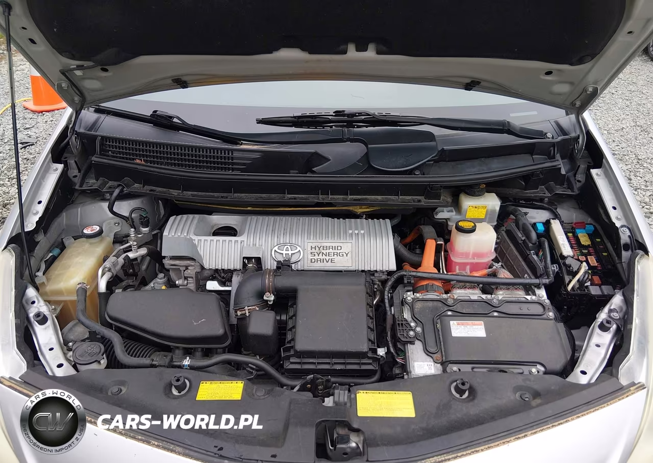 2013 Toyota Prius V Three VIN:JTDZN3EU2D3229581 - 10