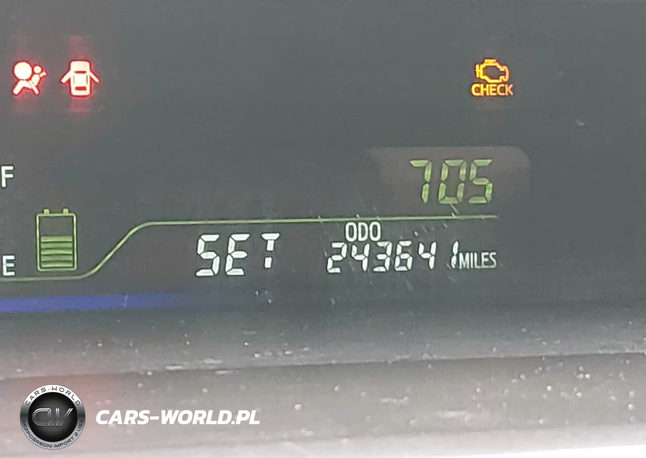 2013 Toyota Prius V Three VIN:JTDZN3EU2D3229581 - 15