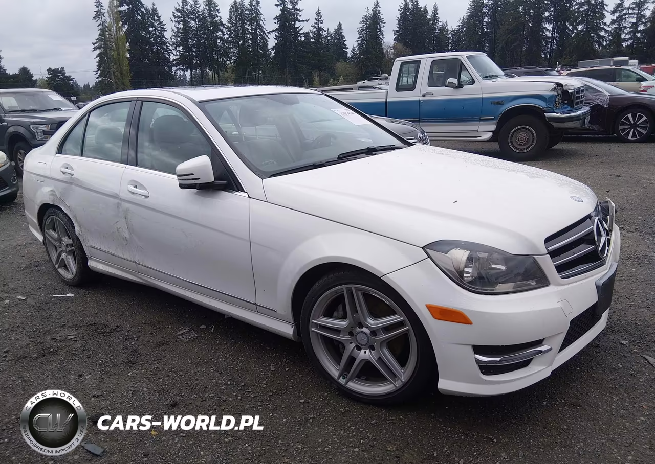 2014 Mercedes-Benz C 300 Sport 4Matic