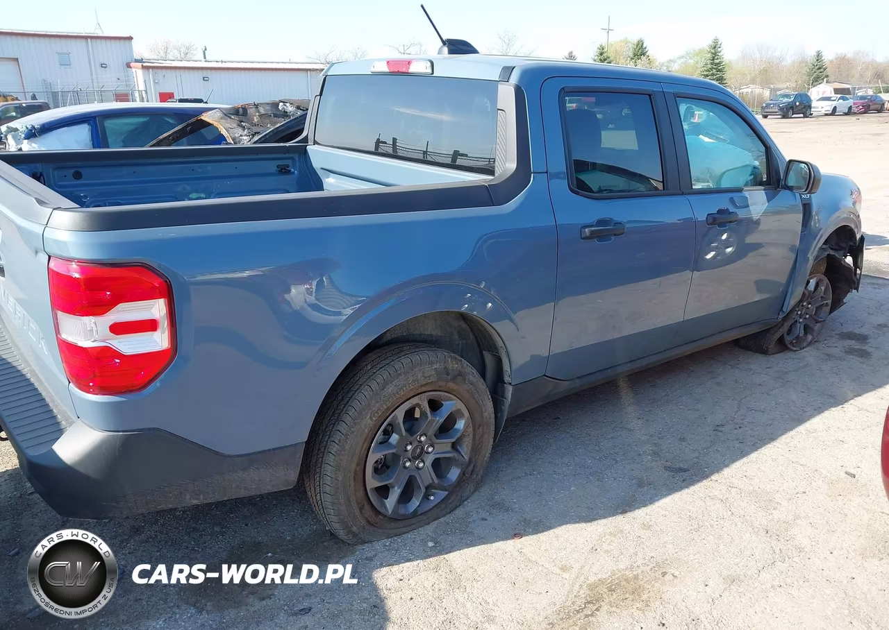 2025 Ford Maverick Xlt VIN:3FTTW8JA7SRB64902 - 4