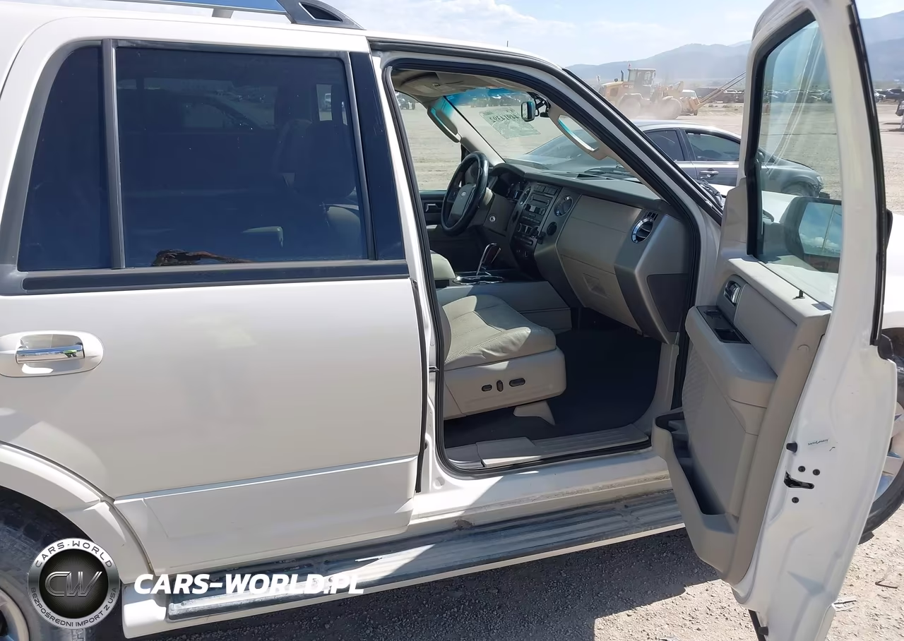 2008 Ford Expedition Limited VIN:1FMFU20528LA20925 - 5