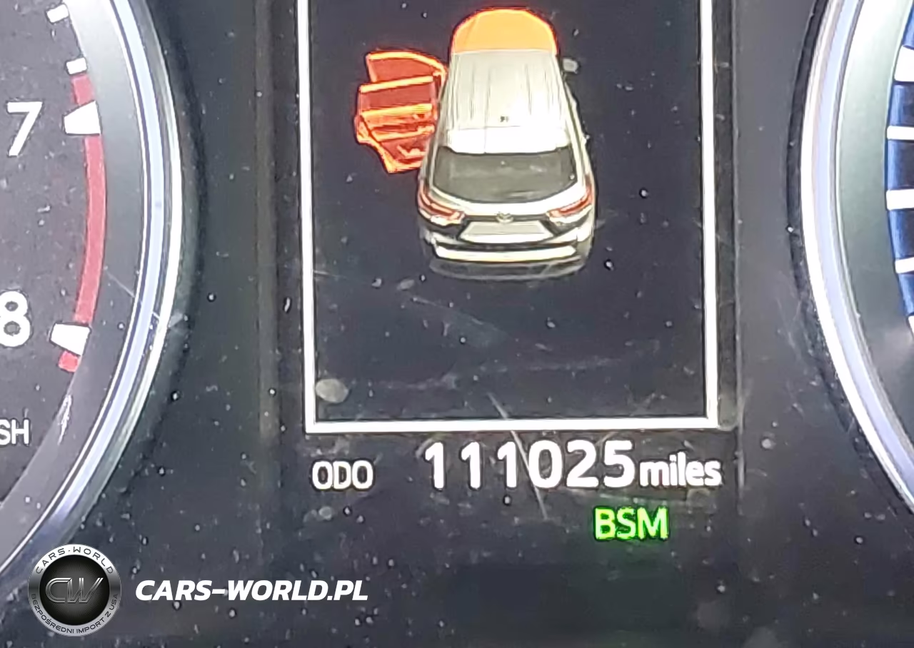 2018 Toyota Highlander Xle VIN:5TDJZRFH9JS530638 - 15