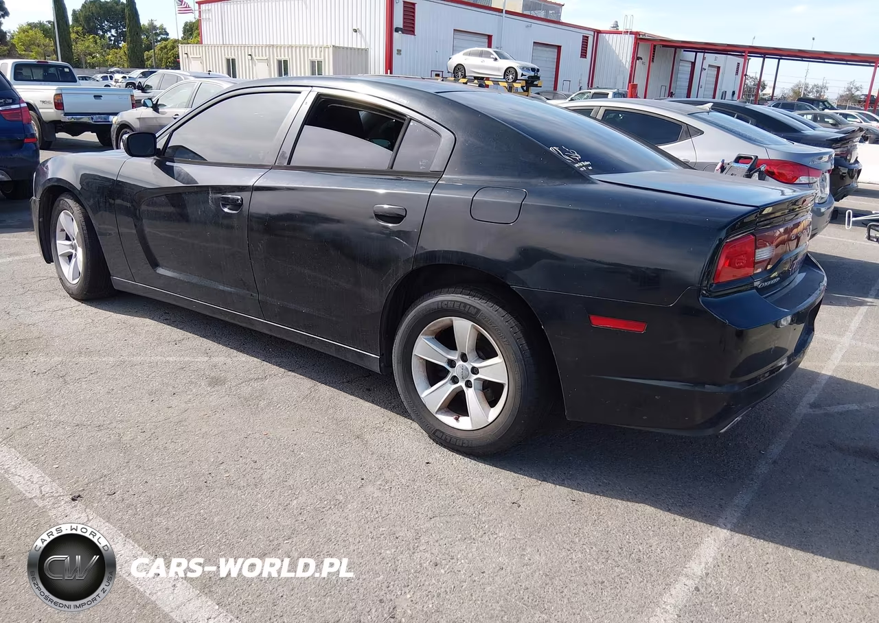 2013 Dodge Charger Sxt VIN:2C3CDXHG9DH605345 - 3