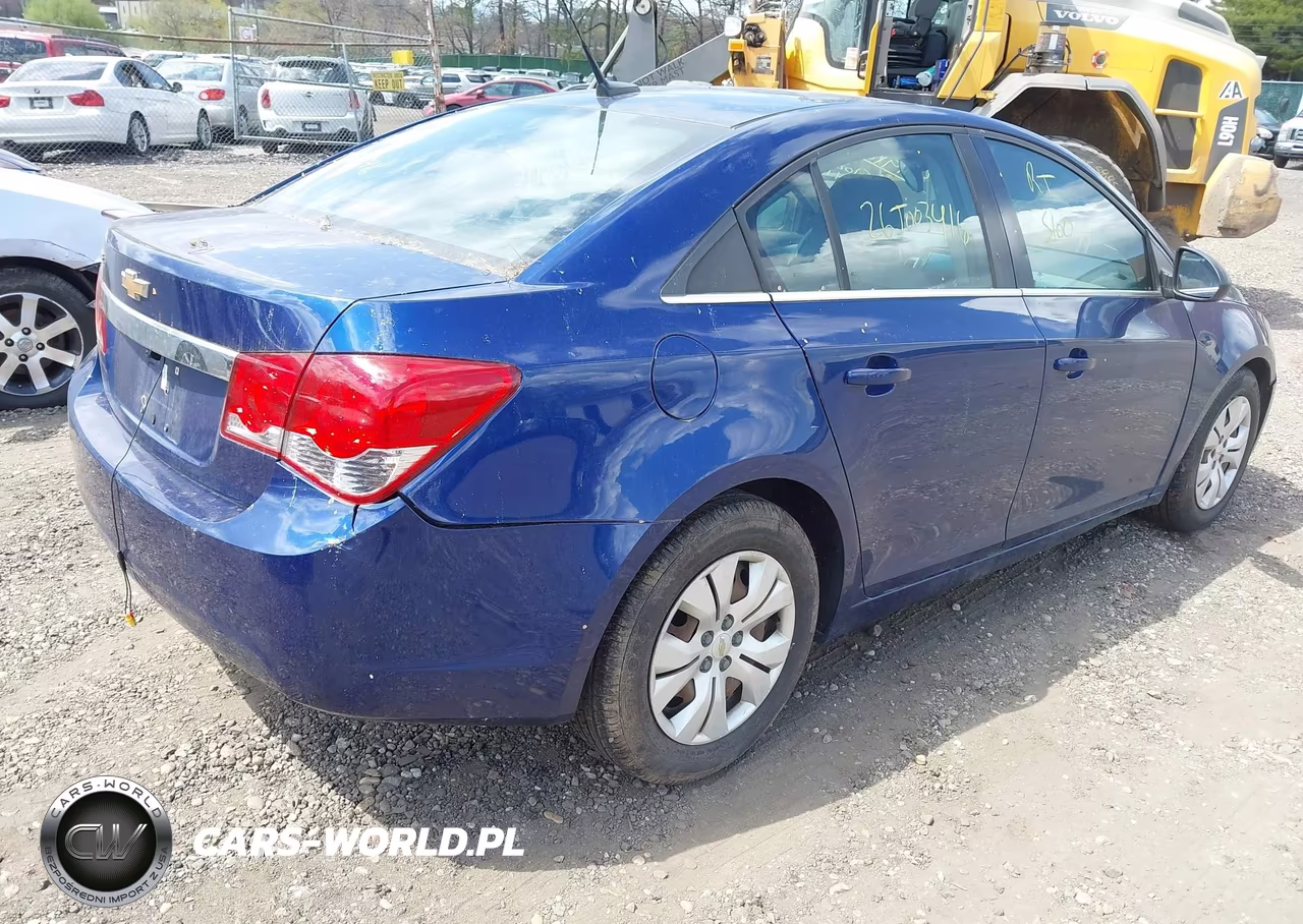 2012 Chevrolet Cruze Ls VIN:1G1PC5SH7C7207186 - 4