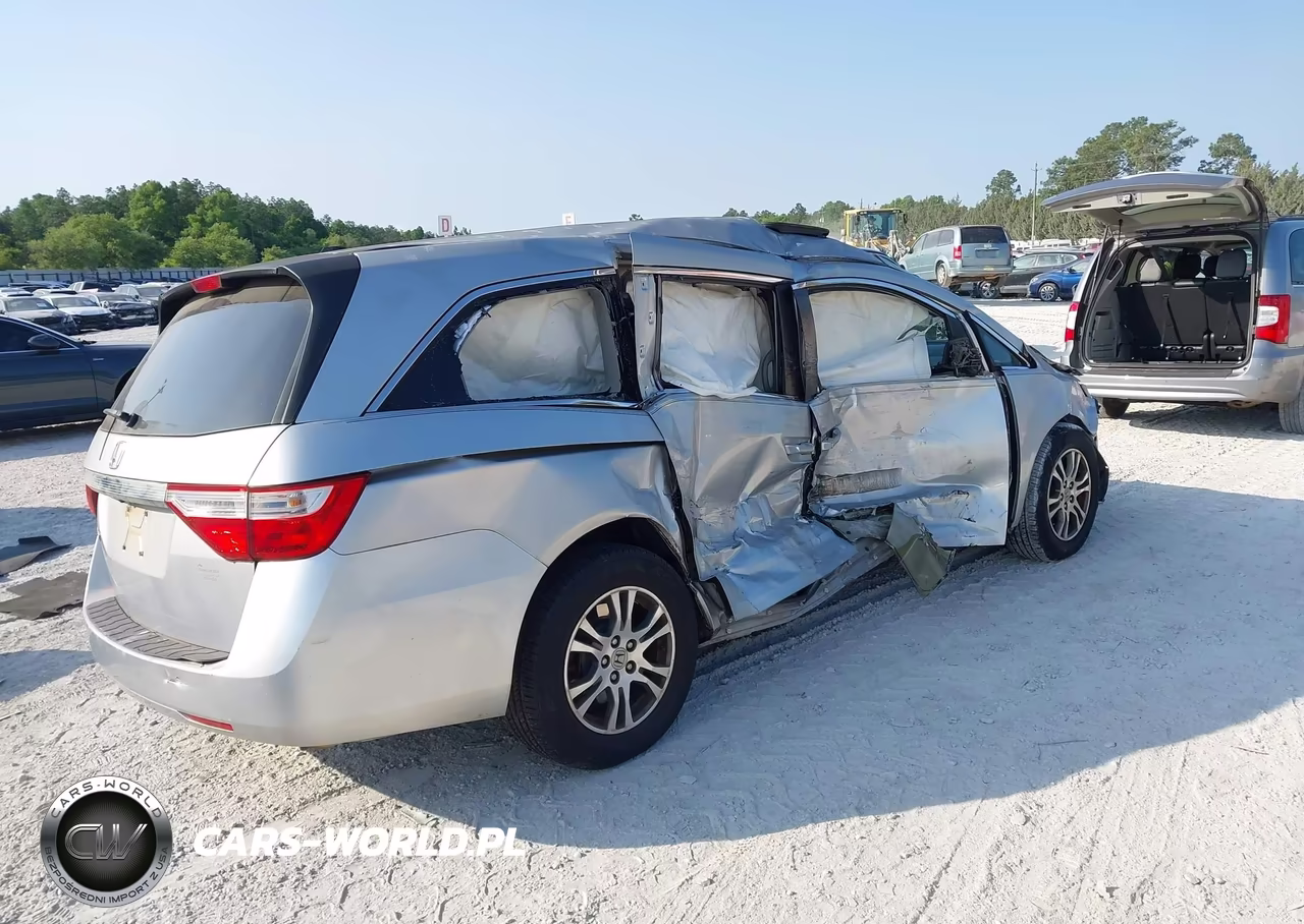 2013 Honda Odyssey Ex-L VIN:5FNRL5H69DB014698 - 4