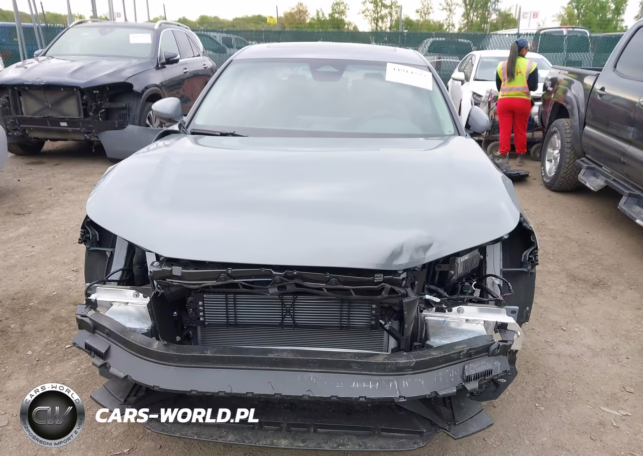 2026 Honda Accord Hybrid Ex-L VIN:1HGCY2F69TA018302 - 13