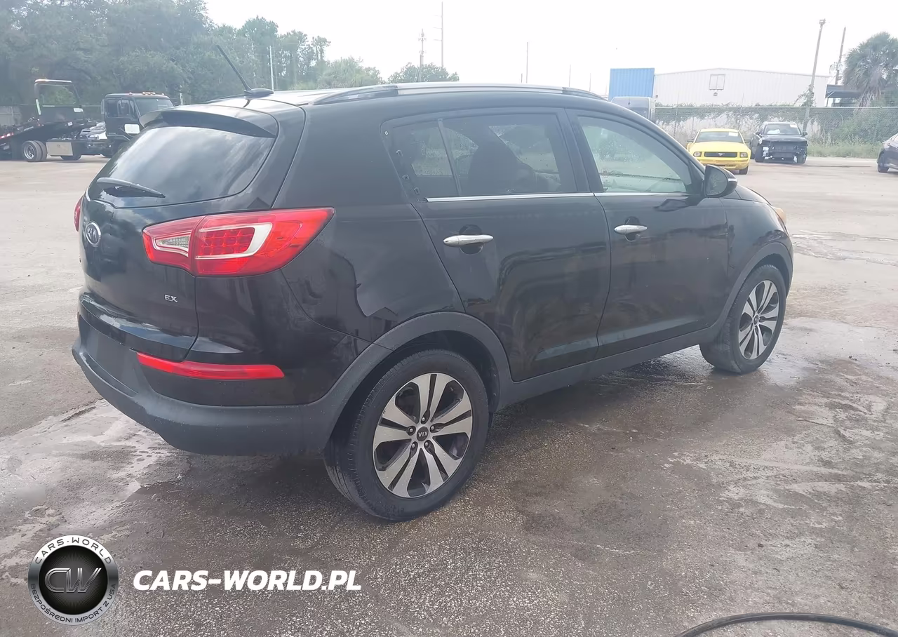 2011 Kia Sportage Ex VIN:KNDPC3A27B7048533 - 4