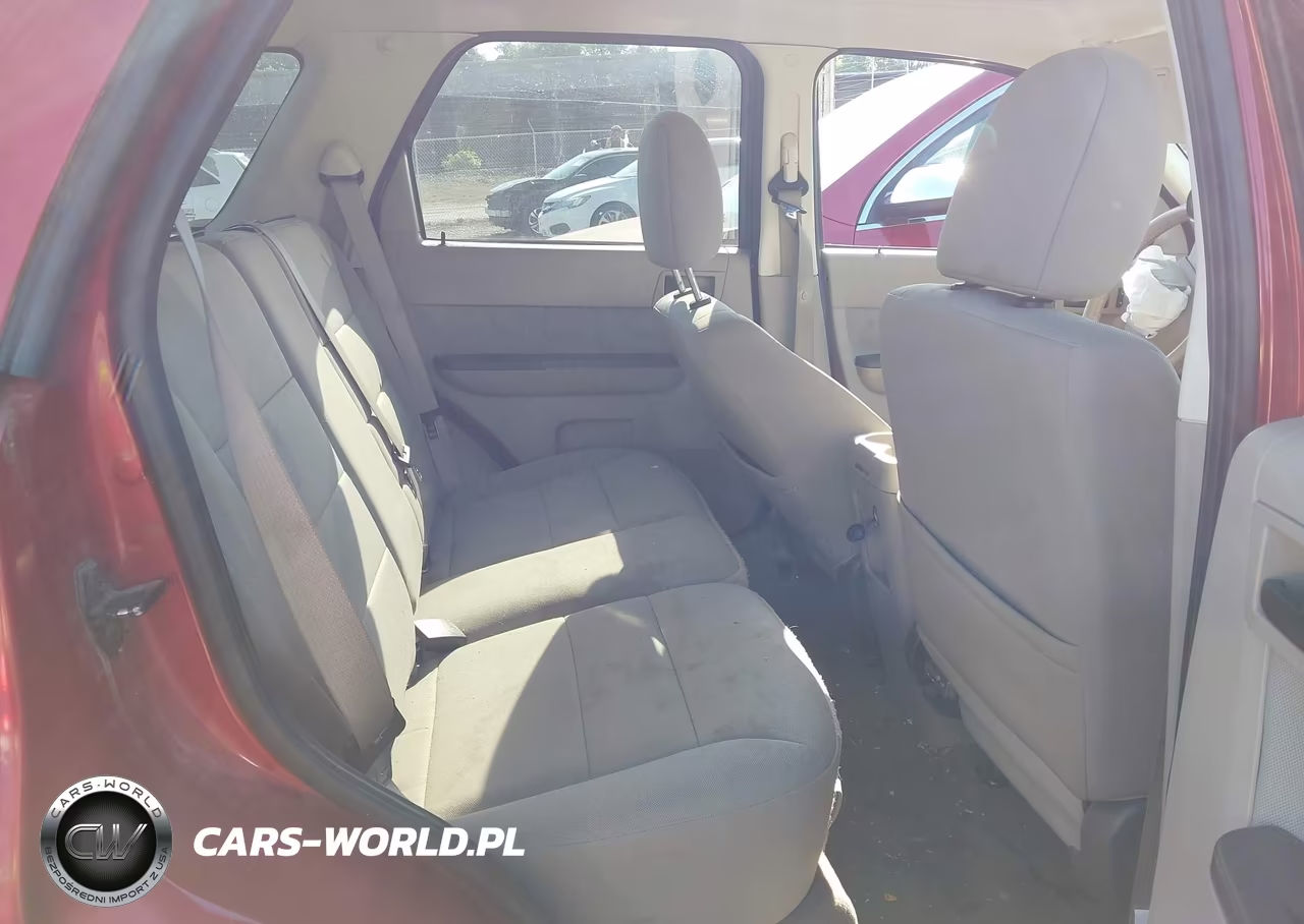 2010 Ford Escape Xlt VIN:1FMCU0D76AKC07969 - 8