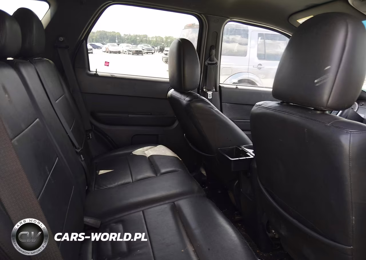 2010 Ford Escape Limited VIN:1FMCU0EG2AKD10174 - 8